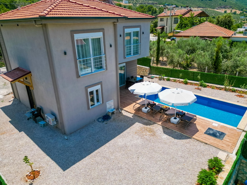  gece  -  Kasım
  | Kalkan Yeşilköy'de Çift Jakuzili 6 Kişilik Villa: Huzurlu Doğa Tatili